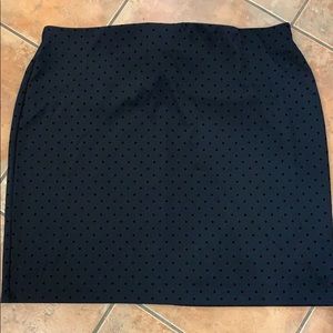 ✌🏻 donated to charity - OLD NAVY POLKA DOT SKIRT - XXL